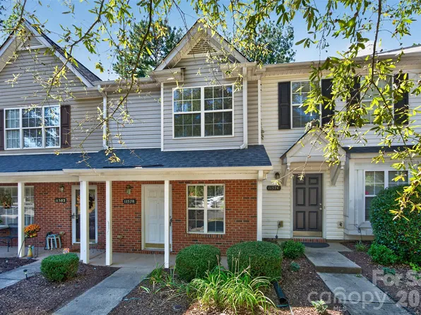11578 Briddle Hall Ct, Charlotte, NC 28214