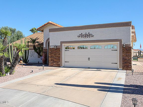 2nd image of 2128 Leisure World
