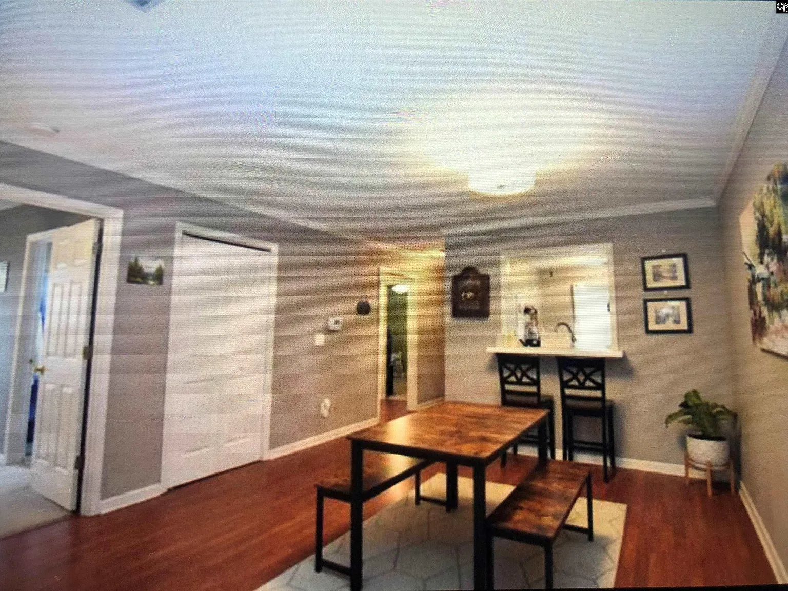 2 bed, 1100 sqft, $1,500 — Photo 4