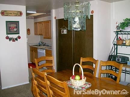 Dining/Kitchen