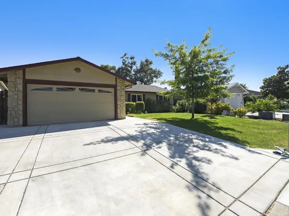 9220 Castlebar Way, Sacramento, CA 95826