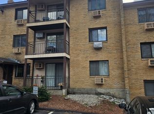 23 Country Club Dr #1014, Manchester, NH 03102