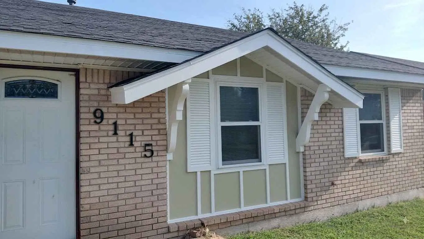 3 bed, 1170 sqft, $1,500 — Photo 2