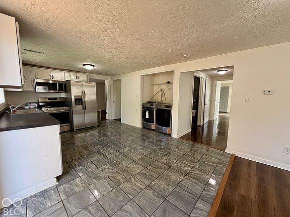 5th image of 621 Della Rd