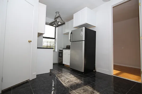 Rented by Fiddler Realty | media 19