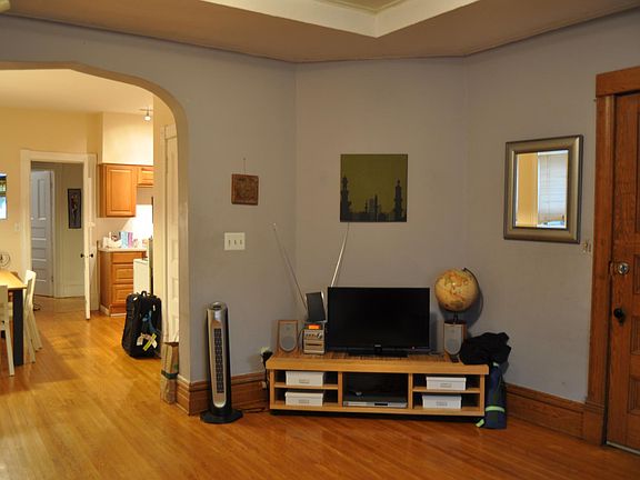 4th image of 3253 Holmes Ave S APT 1