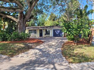 1691 4th Ct, Vero Beach, FL 32960