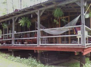 241 Barnard Rd, Shelburne, MA 01370