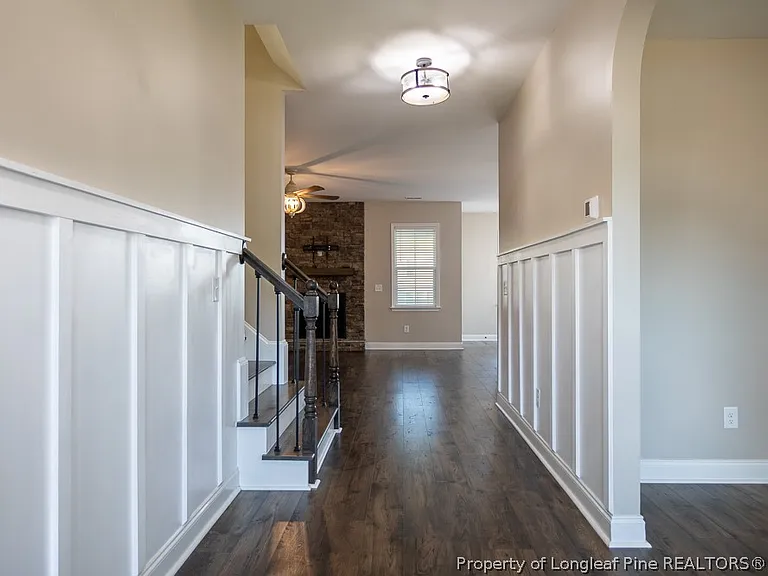 410 Longthorpe Rd — Photo 7