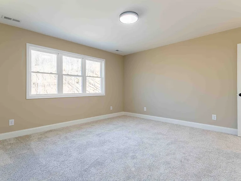 1065 Thornblade Way — Photo 34