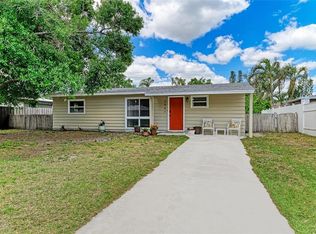 2941 Poplar St, Sarasota, FL 34237