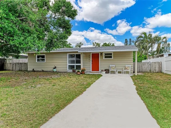 2941 Poplar St, Sarasota, FL 34237