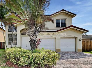 15342 SW 117th Ln, Miami, FL 33196