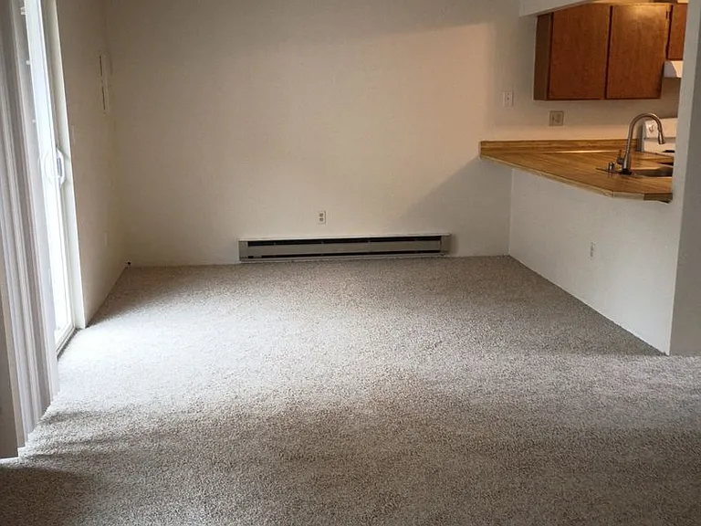 3201-3203 3205th St S #208 — Photo 3