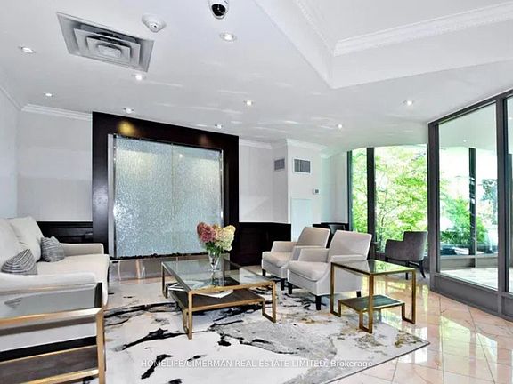 3rd image of 7825 Bayview Ave #1205