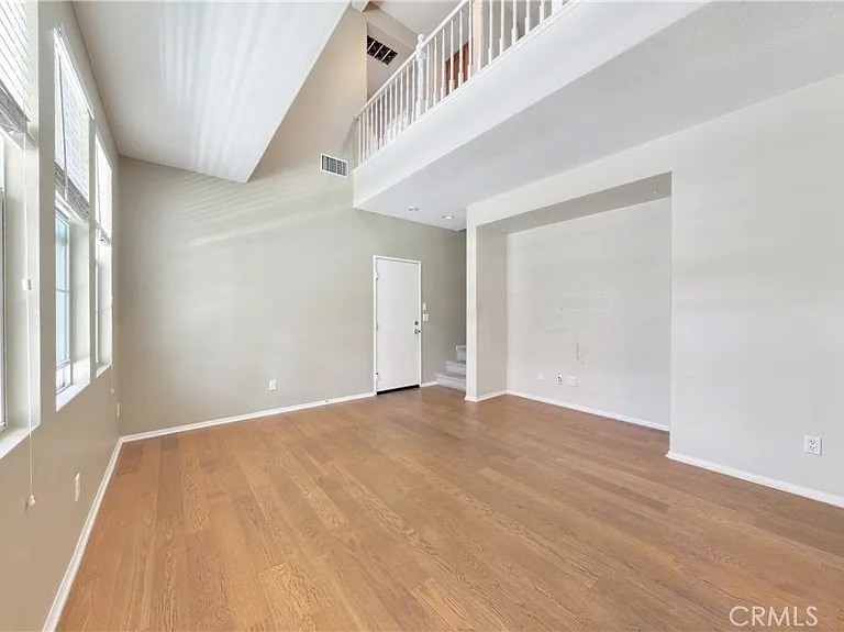 15 Elmhurst St — Photo 22