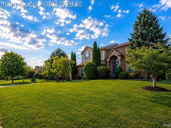 2nd image of 4433 Brighton Dr