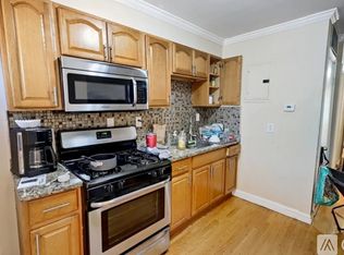 3381 Washington St #2E, Jamaica Plain, MA 02130