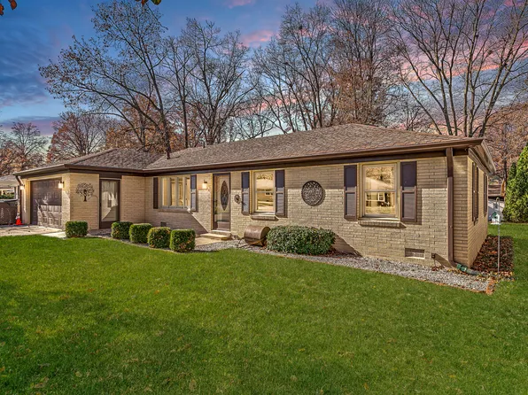 643 Geeting Dr, Anderson, IN 46012
