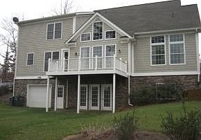 1st image of 241 Bedford Cir