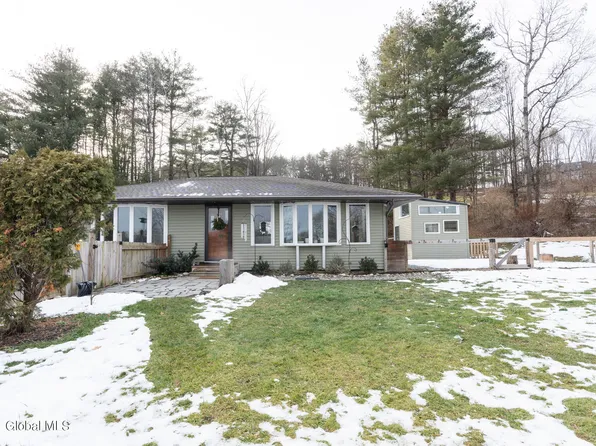 67 Wormer Road, Voorheesville, NY 12186