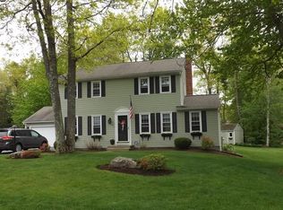 25 Slipper Hill Ln, Jefferson, MA 01522
