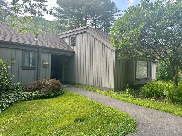 336 Heritage Village #B, Southbury, CT 06488