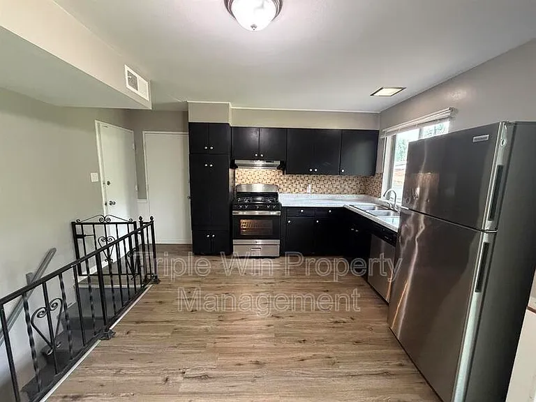 11050 Linnell Dr — Photo 9