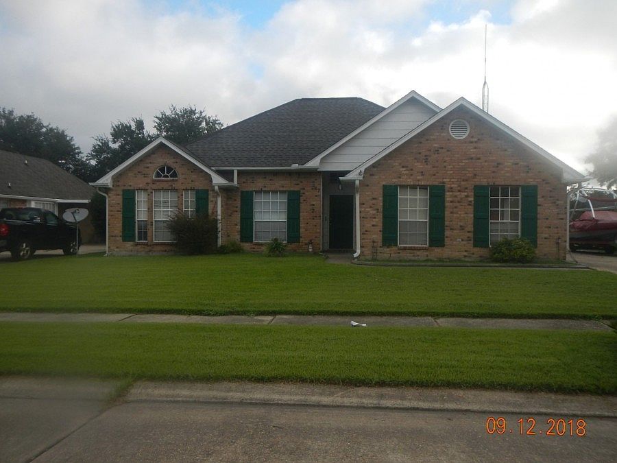 1st image of 347 N Canterbury Dr