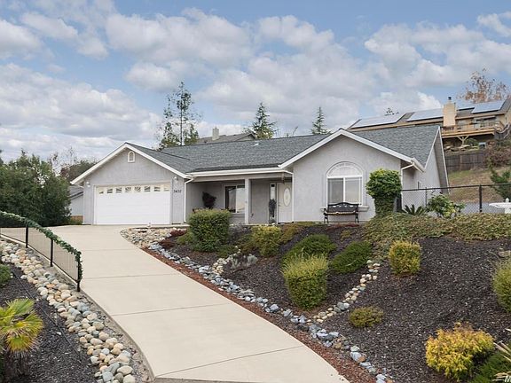 2nd image of 3430 Charito Ln