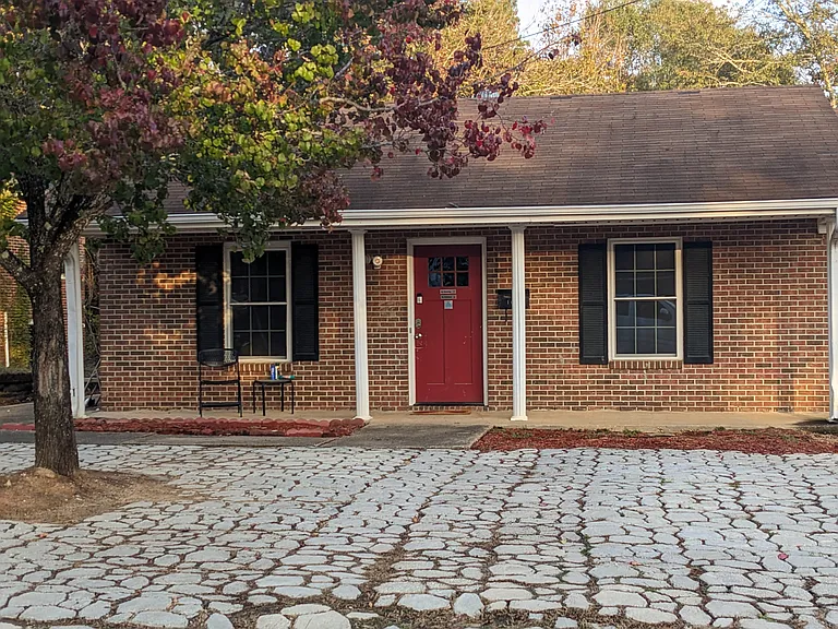 1004 Bibb St — Photo 1