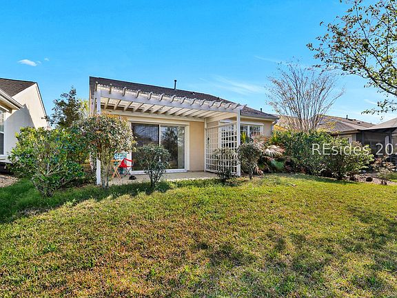 5th image of 10 Pomegranate Ln