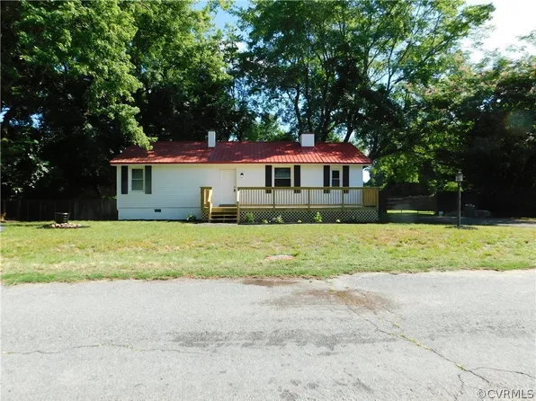 13916 Beech Dr, Lanexa, VA 23089