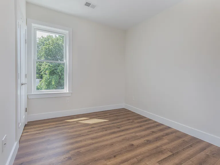 843 Columbia Rd #3 — Photo 10
