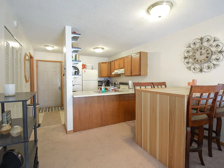 109 Bunting Ln — Photo 6