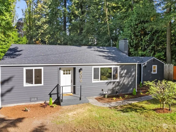 806 N 153rd Place, Shoreline, WA 98133