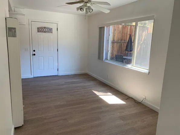 747 Stanford Ave, Palo Alto, CA 94306