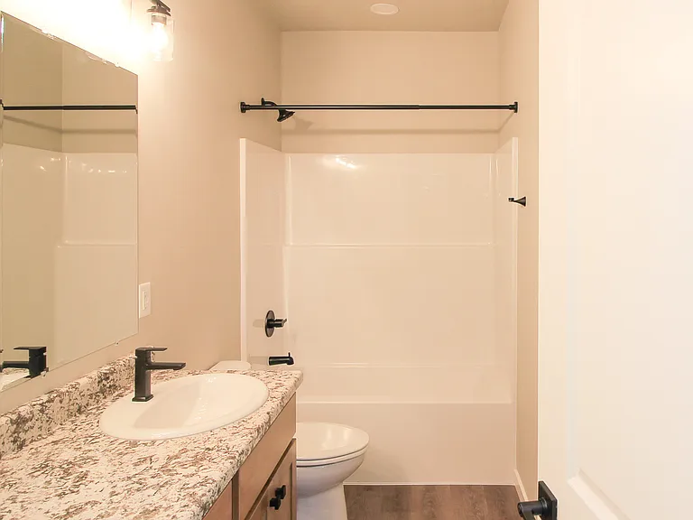 River Park Townhomes — Photo 20
