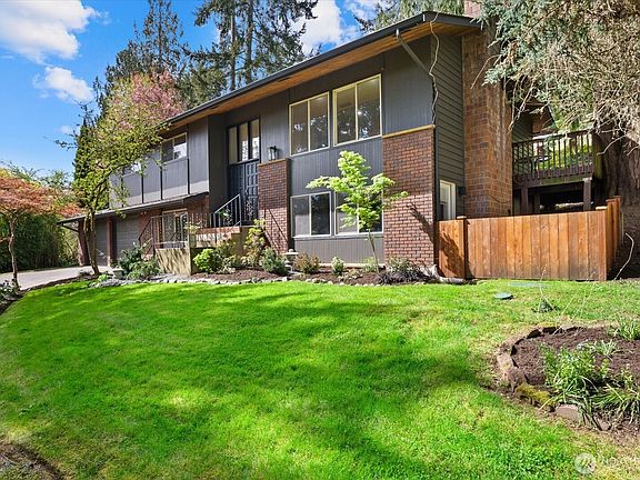 2nd image of 13512 106th Drive SE