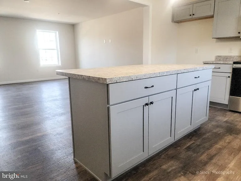 10 Skip Ln — Photo 7