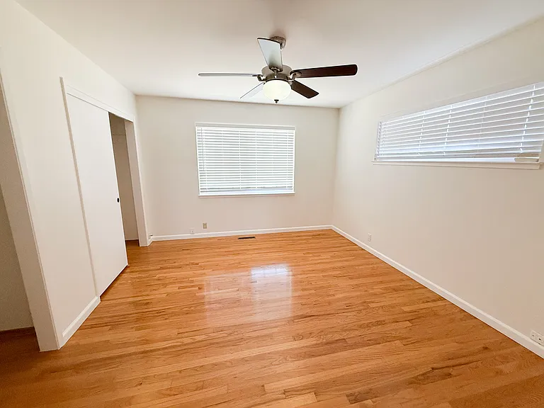 2577 New Jersey Ave — Photo 19