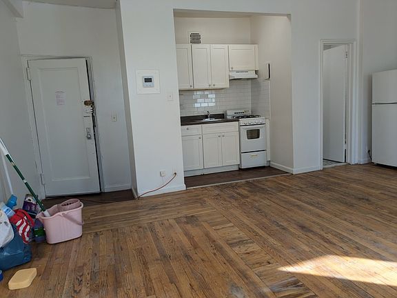 5th image of 65 Atlantic Ave #2F