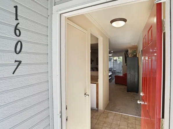 2400 Eilers Ln APT 1607, Lodi, CA 95242