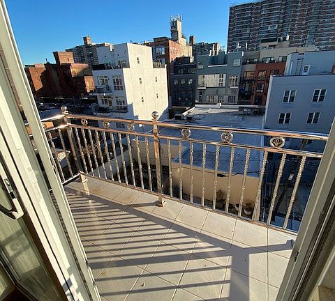2nd image of 36 Scholes St #4R