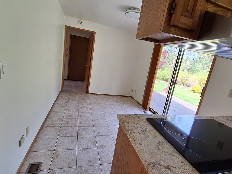 22238 Peter Grubb Rd SE — Photo 10