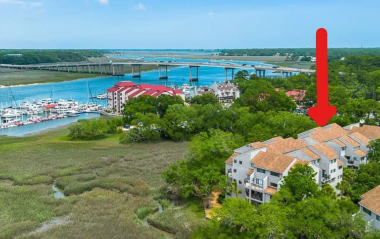 70 Paddleboat Ln — Photo 3