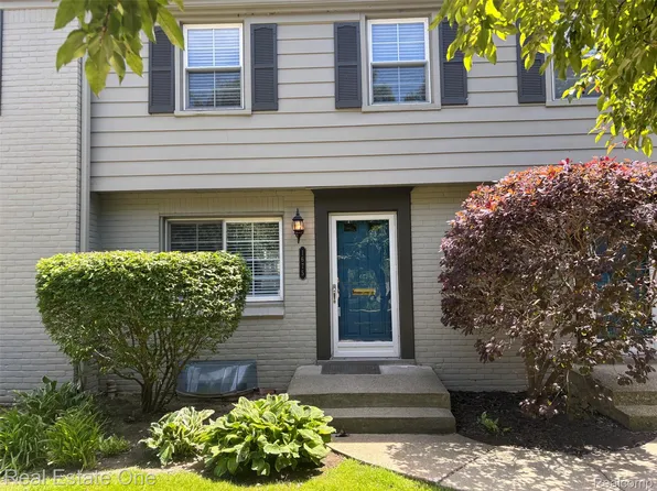 1675 Graefield Rd, Birmingham, MI 48009