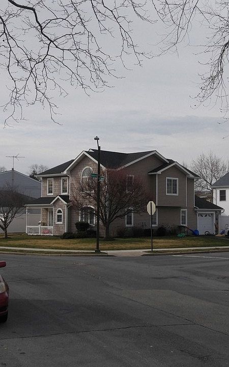 1st image of 4220 Ludwig Ln