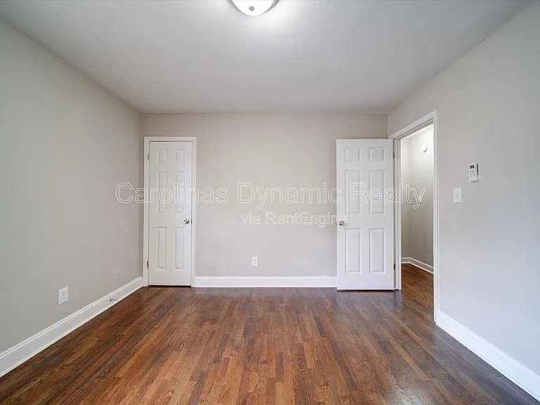 321 S Gardner Ave #6 — Photo 33