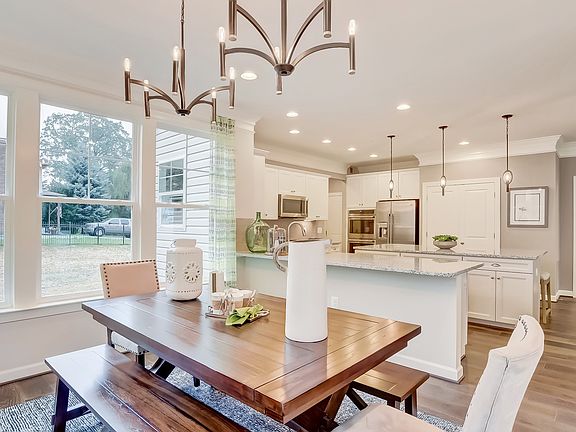 Spacious morning room